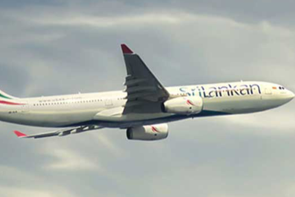 அவசரமாக திருப்பி அனுப்பப்பட்ட கட்டுநாயக்கா வந்த விமானங்கள் - வெளியான காரணம் | Three Planes Arriving At Katunayake Diverted அவசரமாக திருப்பி அனுப்பப்பட்ட கட்டுநாயக்கா வந்த விமானங்கள் - வெளியான காரணம் | Three Planes Arriving At Katunayake Diverted