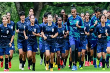 “சொல்லிச் சொல்லி சரித்திரத்தில் பேர் பொறிப்போம்” - ஆசிய கோப்பை கால்பந்து போட்டி ; இந்திய அணியில் இடம் பிடித்த 5 தமிழக வீராங்கனைகள்