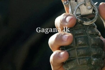 වැසිකිළි වලකින් හමු වූ බෝම්බ තොගය.