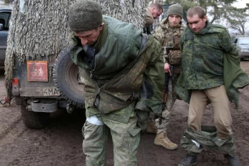 “நாங்கள்  சொந்த படையினரால் சுட்டுக்கொல்லப்படுவோம்” -சரணடைந்த ரஸ்ய படையினர்! (காணொளி)