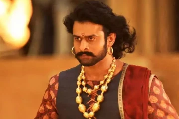 வயதானவர் போல் மாறிய பாகுபலி பிரபாஸ்.. ஷாக்கான ரசிகர்கள்