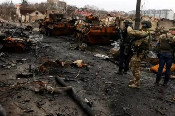 உக்ரைனுக்கு ஆயுதங்களை விற்க ஒப்புதல் அளித்த அமெரிக்கா!