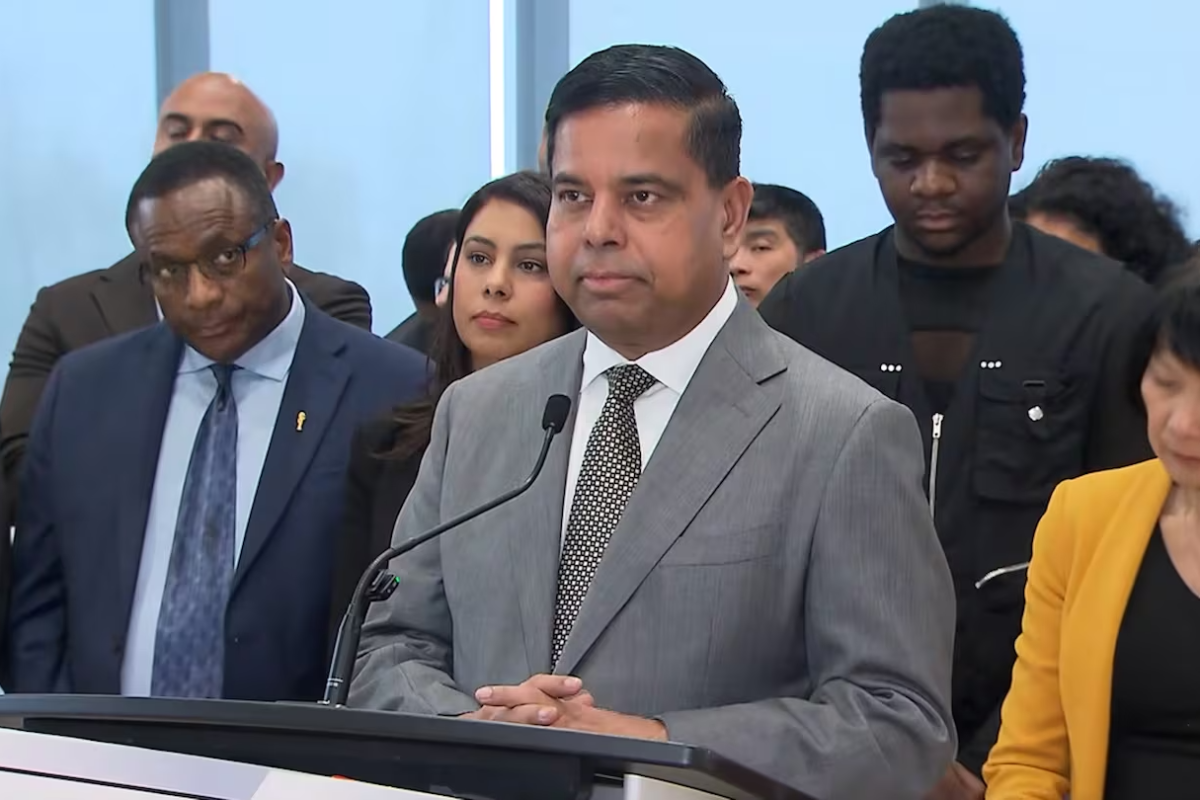 தமிழ் ஏதிலி நாடு கடத்தல் குறித்து நீதிமன்றமே தீர்மானிக்கும் – கெரி ஆனந்த சங்கரி | Canadas Public Safety Minister Acknowledges