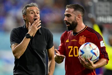 உலகக் கிண்ணக் காற்பந்துப் போட்டியில் தோல்வியடைந்ததால் பயிற்றுவிப்பாளர் பணி நீக்கம்!