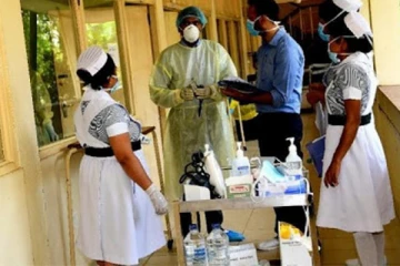 மே இறுதி மற்றும் ஜூனில் தொற்றாளர்களின் எண்ணிக்கை இரு மடங்காகும்: பேராசிரியர் மனோஜ் வீரசிங்க