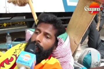 "ප්රචන්ඩත්වය අපිට එපා - පිරිත් අස්සෙ උබලගෙ ජඩකම් හන්ගන්ඩ එපා".. මයිනාගෝගම වීරයෙක් හැමෝටම ඇඩෙන්න කියන සුපිරි කතාවක්.. (VIDEO)