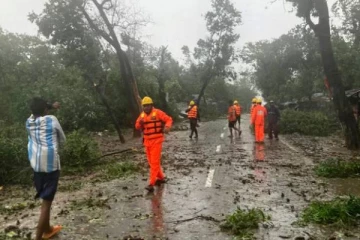 மோக்கா புயலால் இதுவரையில் 145 பேர் பரிதாபமாக உயிரிழப்பு!