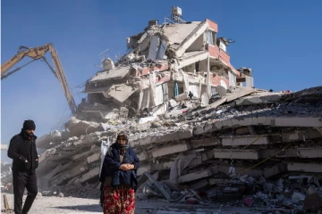 துருக்கி நிலநடுக்கத்தில் இலங்கை கண்டியைச் சேர்ந்த பெண் மரணம்., அடையாளம் கண்ட மகள்