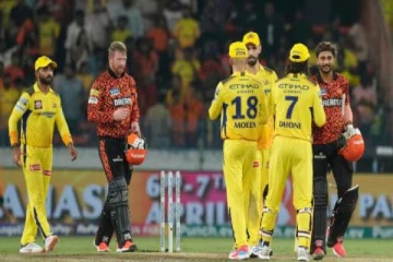 ஒன்னு, ரெண்டு ஓட்டைகளை அடைக்கலாம்.. ஆனால், தோல்விக்கு பின் விரக்தியில் தோனி