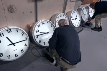 டேலைட் சேவிங்ஸ் டைம் முறையை ரத்து செய்யவுள்ள டிரம்ப்