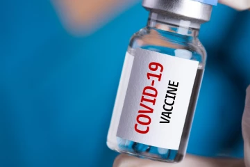 நாசி வழியாக செலுத்தப்படும் உலகின் முதல் கொரோனா தடுப்பூசி!