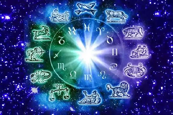 ஆண்டின் கடைசி சுக்கிர பெயர்ச்சி ; ராஜ வாழ்க்கை வாழப்போகும் ராசிகள் இவர்கள்தான் | Year S Last Friday Eclipse Lucky Zodiac Signs ஆண்டின் கடைசி சுக்கிர பெயர்ச்சி ; ராஜ வாழ்க்கை வாழப்போகும் ராசிகள் இவர்கள்தான் | Year S Last Friday Eclipse Lucky Zodiac Signs