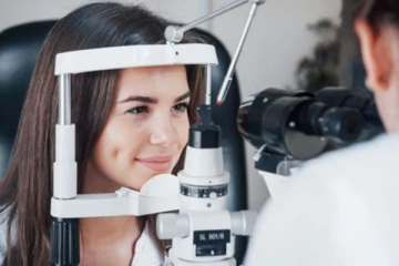 ஒரு கண் பார்வை மங்களாக இருக்கின்றதா? அலட்சியம் வேண்டாம்