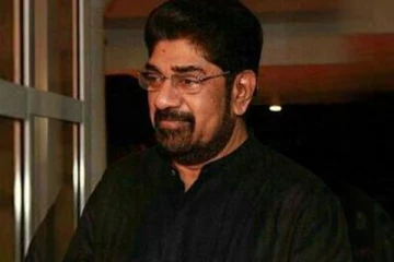 இலங்கையில் மக்களை ஏமாற்றிய அரசியல்வாதிக்கு ஏற்பட்டுள்ள மர்ம நோய்