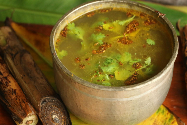 ரத்தத்தில் உள்ள கொழுப்பை கரைத்து விரட்டும் சூப்.... நீரிழிவு நோயாளிகளே இது உங்களுக்குதான்! | Banana Stem Soup