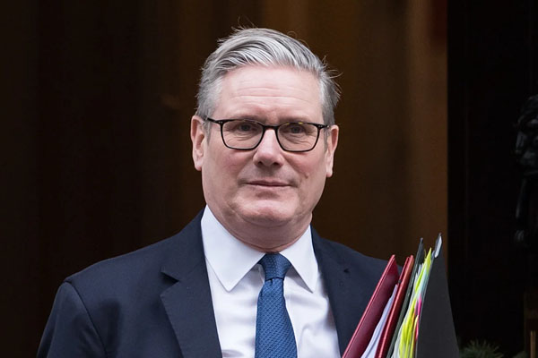 பிரித்தானியாவில் வேகமாக பரவும் வைரஸ் தொற்று...வேலைநிறுத்தம் செய்ய மருத்துவர்கள் திட்டம்: பிரதமர் கோரிக்கை | Doctor Strike During Flu Outbreak பிரித்தானியாவில் வேகமாக பரவும் வைரஸ் தொற்று...வேலைநிறுத்தம் செய்ய மருத்துவர்கள் திட்டம்: பிரதமர் கோரிக்கை | Doctor Strike During Flu Outbreak