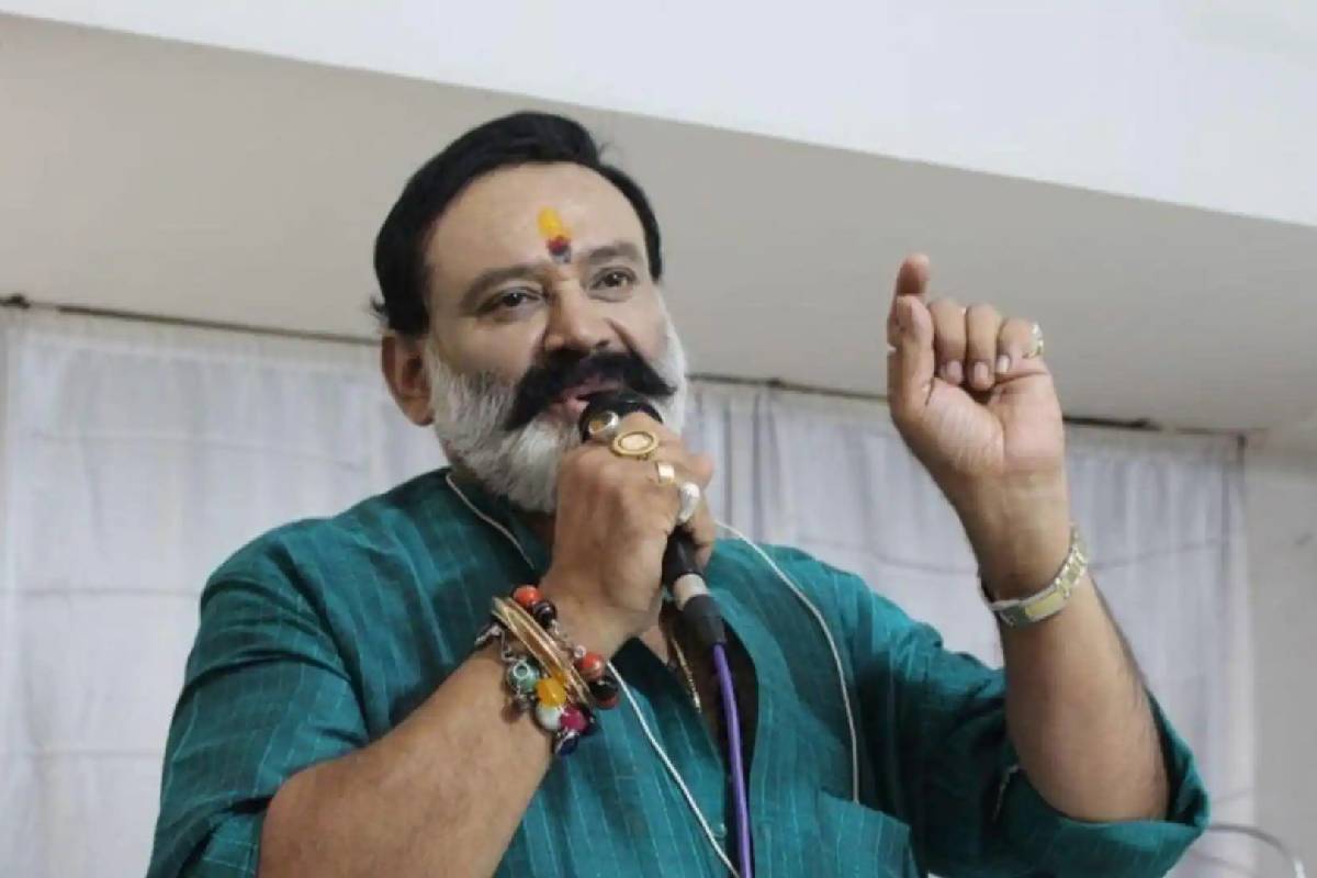 பிரபல நடிகர் சாலை விபத்தில் பலி | Malayalam Actor Santhosh Nair Dies In Car Accident