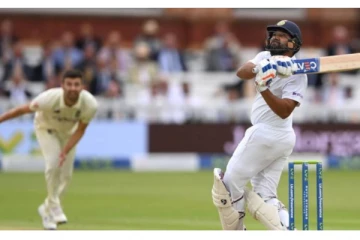 முதல் போட்டியில் அவுட்... இந்த முறை சிக்ஸர்:   50 ஓட்டம் அடித்த அடுத்த பந்திலே சிக்ஸர் பறக்க விட்ட ரோகித் வீடியோ