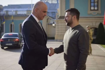 உயிர் தப்ப ஓடிய சுவிஸ் ஜனாதிபதி: உக்ரைனில் சந்தித்த அதிர்ச்சி