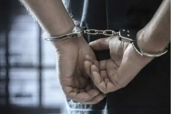 இலங்கையில் பாலியல் துன்புறுத்தலுக்கு உள்ளான வெளிநாட்டு சுற்றுலா பெண்! | Man Arrested For Sexually Abusing Foreign Tourist