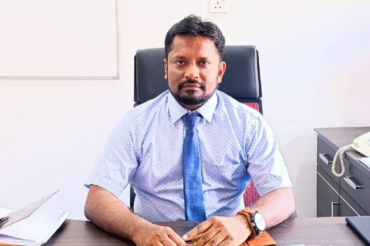 பயணிகளை இடைநடுவில் இறக்கிவிட்ட தனியார் பேருந்து மீது அதிரடி நடவடிக்கை! | Action Private Bus Dropped Passengers Midway