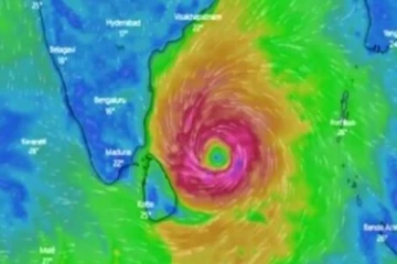 நாளை கரையை கிடைக்கும் மாண்டஸ் புயல்: தமிழகத்தின் 3 மாவட்டங்களுக்கு சிவப்பு எச்சரிக்கை
