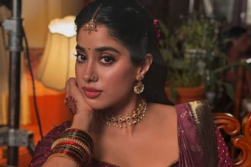 துளியும் கிளாமர் இல்லை.. தமிழ் புத்தாண்டுக்கு ஜான்வி கபூர் செய்ததை பாருங்க