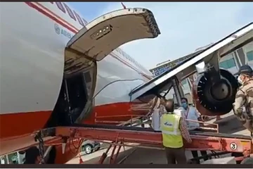 தமிழ்நாட்டிற்கு வந்தடைந்த 6 லட்சம் டோஸ் தடுப்பூசிகள்