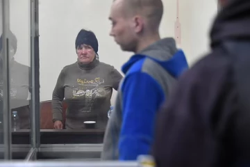 தன் கணவனை அநியாயமாக சுட்டுக்கொன்ற ரஷ்யப் படைவீரரை நேருக்கு நேர் சந்தித்த உக்ரைன் பெண் சொன்ன வார்த்தைகள்