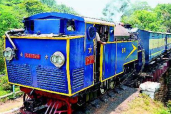 தமிழ்நாட்டில் ஓடும் இந்தியாவின் மிக மெதுவான ரயில் - எங்கே தெரியுமா? | Indias Slowest Train Runs In Tamilnadu Nilgiri