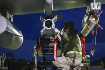 ஹவுதி போராளிகளுக்கு எதிரான தாக்குதல்களுக்கு உதவும் கனடா