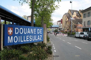 சுவிட்சர்லாந்துக்குள் நுழையும் எல்லை கடந்து பணி செய்வோர் எண்ணிக்கை அதிகரிப்பு