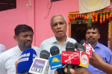 இராணுவத்தினரால் தாக்கப்பட்டு பாதிக்கப்பட்டவர்களை சந்தித்த சுமந்திரன் (Video)