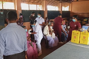 வவுனியாவில் தடுப்பூசி பெற ஆர்வம் காட்டும் பொதுமக்கள்