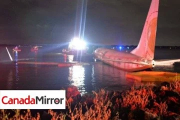 குடியிருப்பு பகுதியில் விழுந்து நொருங்கிய விமானம்; 3 பேர் பலி