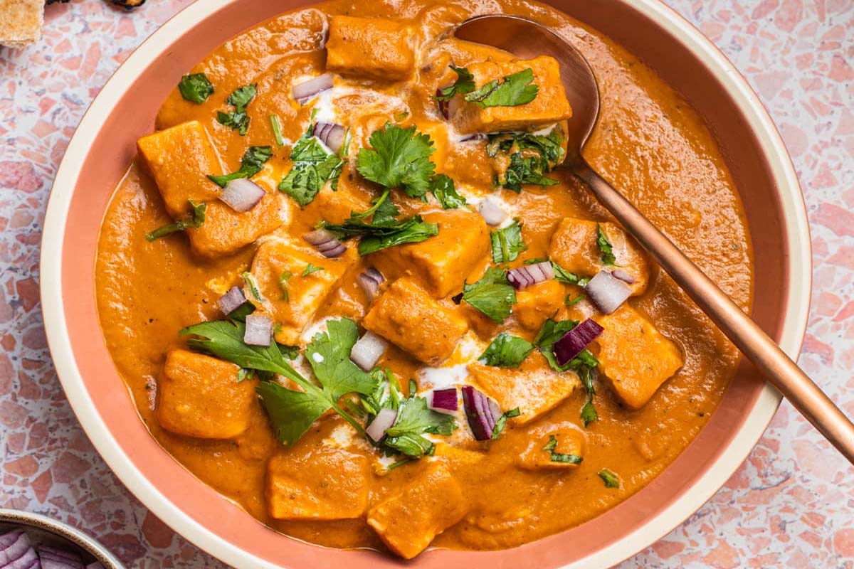 சுவையான பனீர் பட்டர் மசாலா எப்படி செய்யனும் தெரியுமா? | How To Prepare Paneer Butter Masala In Hotel Style