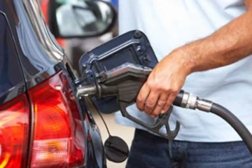 පිරවුම්හල්වල ඉන්ධන තිබේද නැද්ද යන්න ගෙදර ඉදන්ම දැන ගැනීමට නව ක්‍රමවේදයක්..