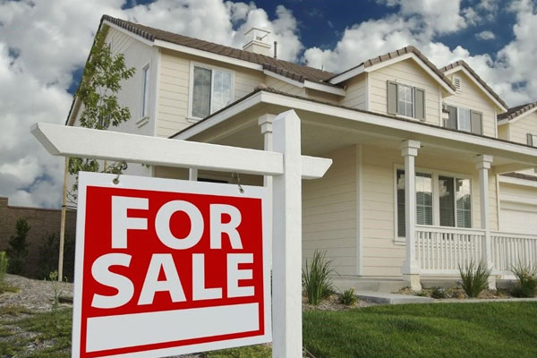 கனடாவில் வீட்டு விற்பனையில் ஏற்பட்டுள்ள மாற்றம் | Canadian Home Sales Drop 40 Per Cen