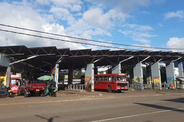 யாழில் பாடசாலை மாணவர்கள் போதை பொருள் வியாபாரிகளா ? 1900 மாத்திரைகள் பறிமுதல்! | School Students Large Drug Pills In Jaffna Arrest