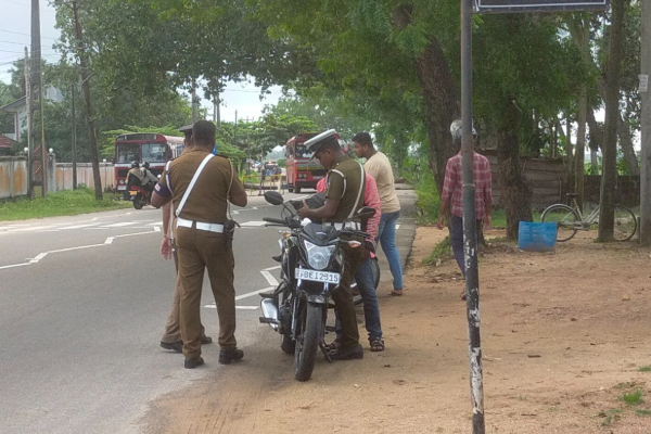 தமிழர் பகுதியில் பிரபல கஞ்சா வியாபாரி கைது | Prominent Ganja Dealer Arrested Akkaraipattu