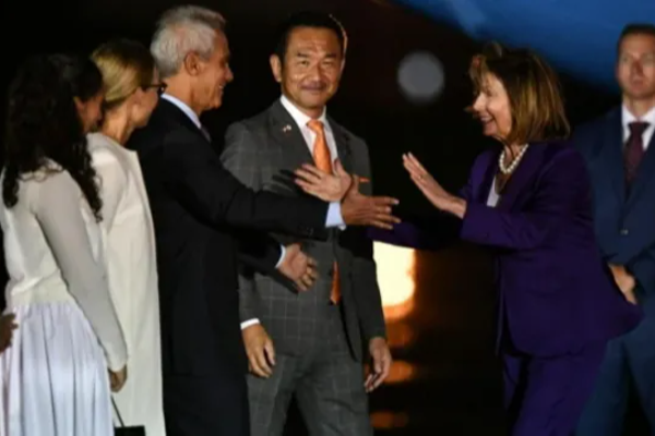 ஜப்பானில் இன்று கால் பதித்த நான்சி பெலோசி! | Nancy Pelosi Set Foot In Japan Today