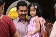 சிறுத்தை படத்தில் நடித்த குழந்தையா இது? அடையாளம் தெரியாமல் காணப்படும் புகைப்படம்