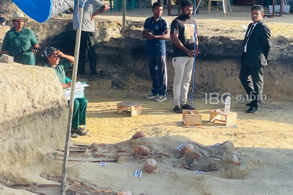 செம்மணியில் கொடூரம் குவியலாக கண்டுபிடிக்கப்பட்ட எலும்புக்கூடுகள் | Chemmani Mass Graves Jaffna