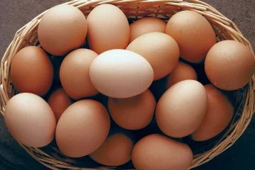 தொடர்ந்து சிக்கலில் சிக்கும் முட்டை - விதிக்கப்பட்ட தடை