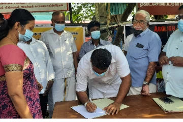 பயங்கரவாத தடைச்சட்டத்திற்கு எதிராக யாழில் கையெழுத்து திரட்டும் நடவடிக்கை (Photos)