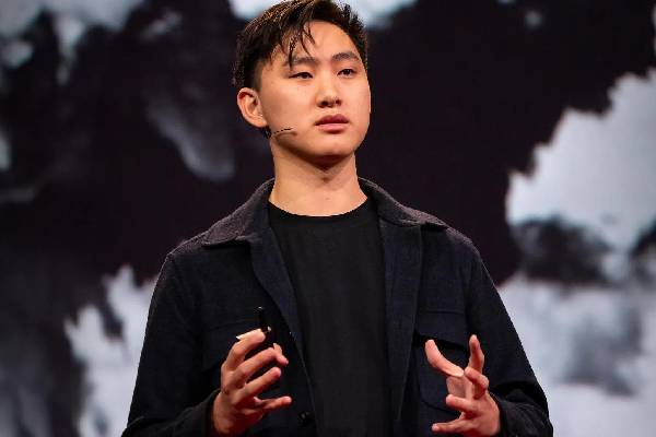 14 பில்லியன் டொலர் ஒப்பந்தம்... மெட்டாவில் வேலை: யாரிந்த அலெக்ஸாண்டர் வாங் | Wang Billionaire Hired By Meta