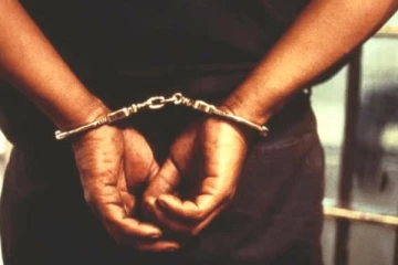 ஹெரோயின் போதைப்பொருளுடன் சிறைச்சாலை உத்தியோகத்தர் கைது