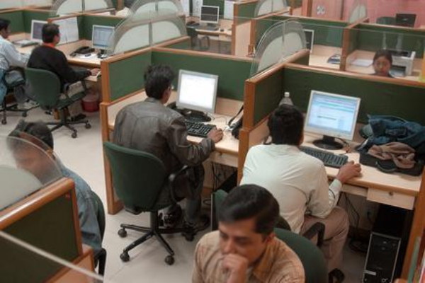 தொழிலாளர் சட்டத்தில் ஏற்பட்ட மாற்றம் | Labor Laws Are Being Changed To Suit Today