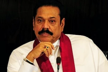 ஆளும் கட்சி பிரச்சினைகளை பகிரங்கமாக விமர்சனம் செய்வதில் பயனில்லை : மஹிந்த ராஜபக்ச