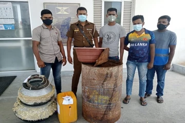 யாழில் கசிப்பு உற்பத்தி மேற்கொள்ளப்பட்ட இடம் பொலிஸாரால் முற்றுகை